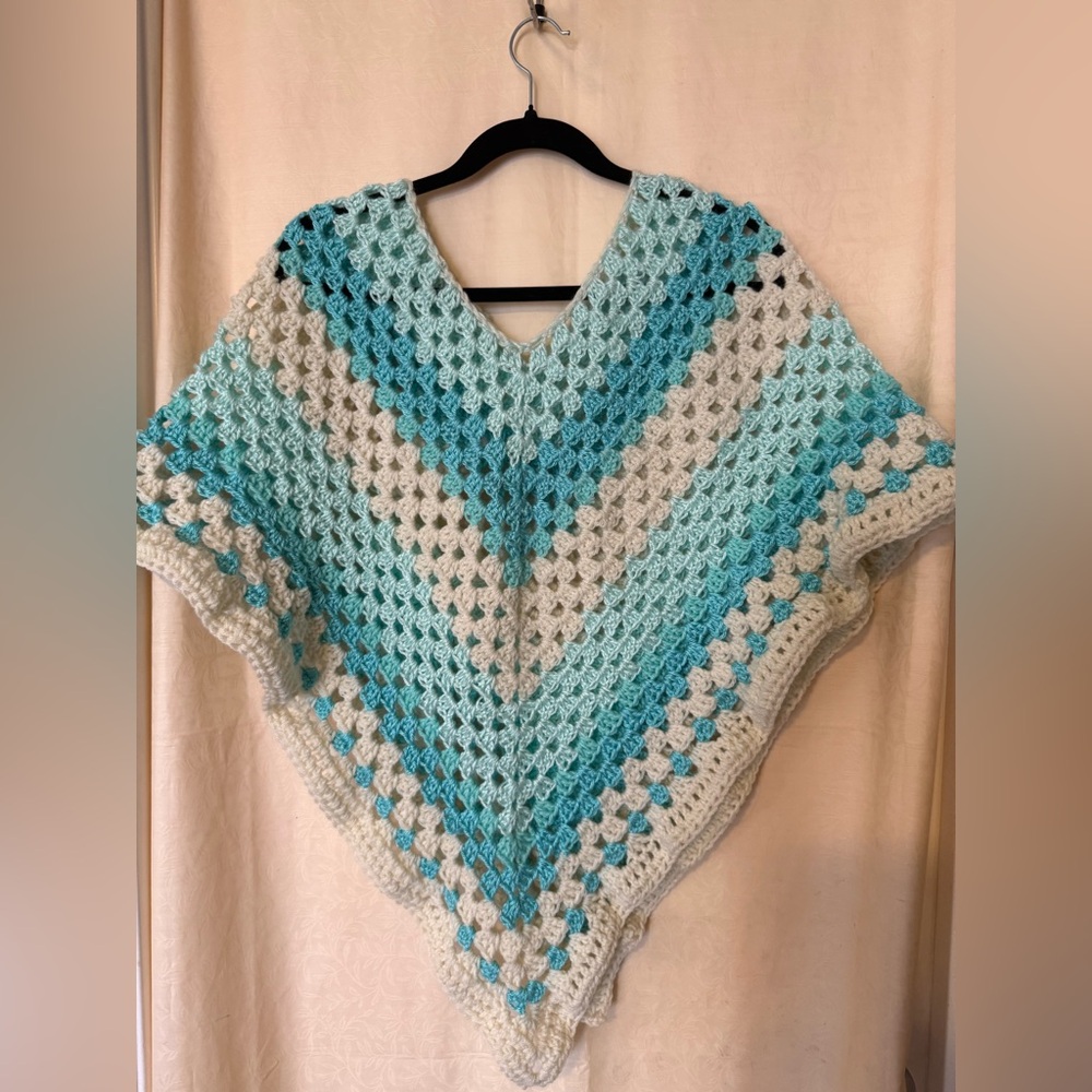 Crochet Poncho Sweeter, Fall Winter Wear Women’s size Medium Teal Color Handmade